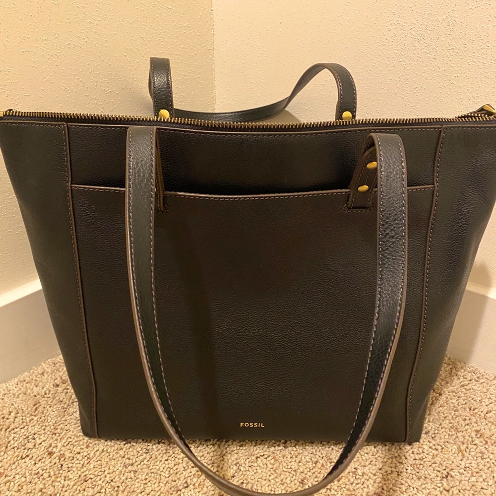 Fossil Ana Leather Tote